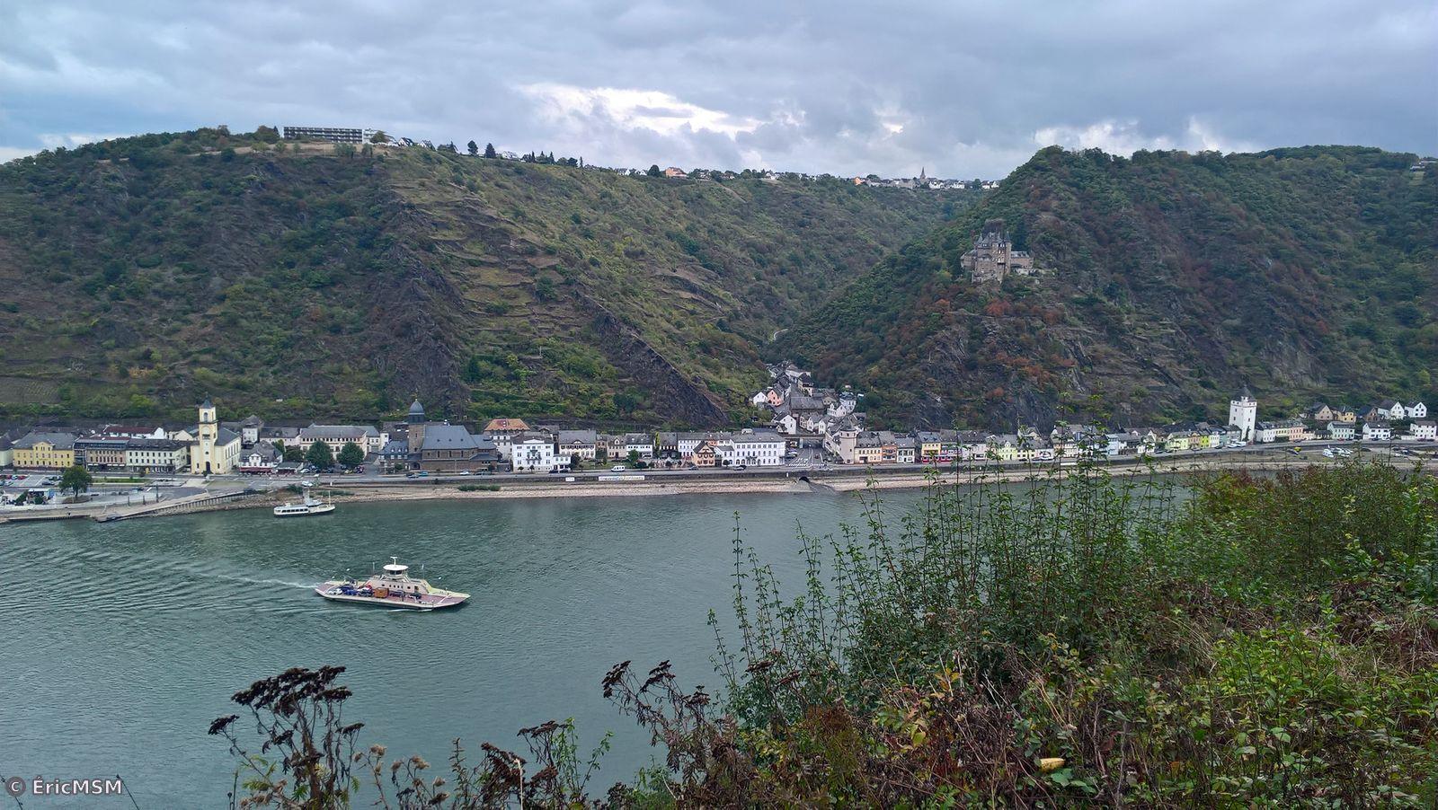 Vue sur la vallée du Rhin près de Sankt-Goar